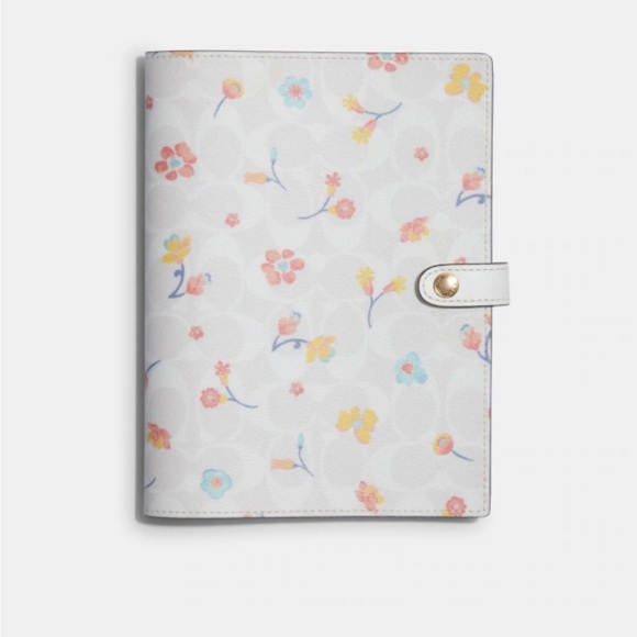 Coach Notebook 🌸 - Picture 1 of 1